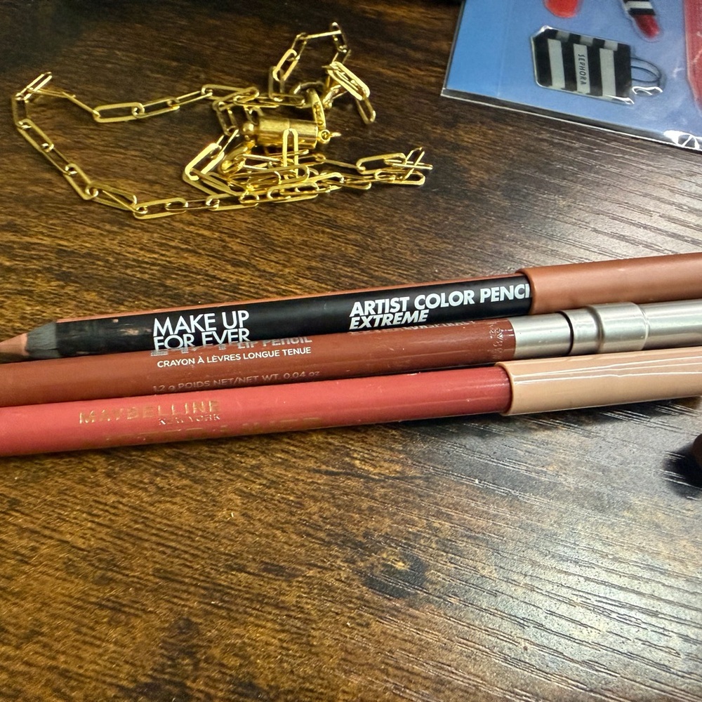 Makeup Forever Artist Color Pencil - Brown and Pink Shades